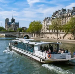 Voyager en bateau-bus sur les fleuves européens
